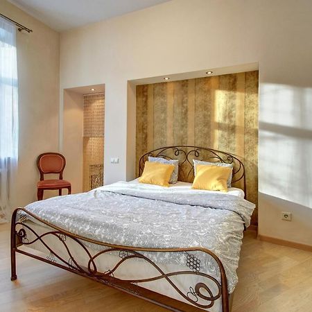 Romantic City Center Apartment In Old Town Аеропорт Вільнюс Екстер'єр фото