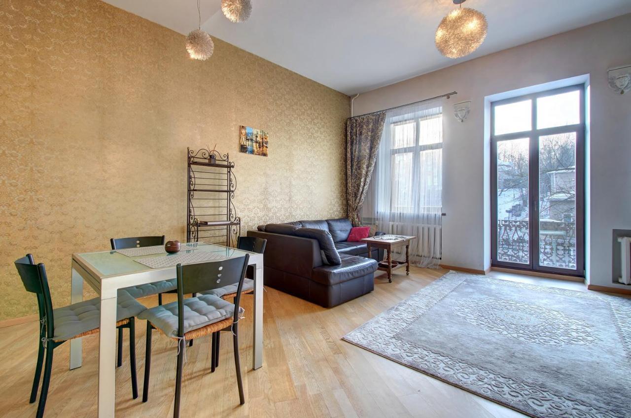 Romantic City Center Apartment In Old Town Аеропорт Вільнюс Екстер'єр фото