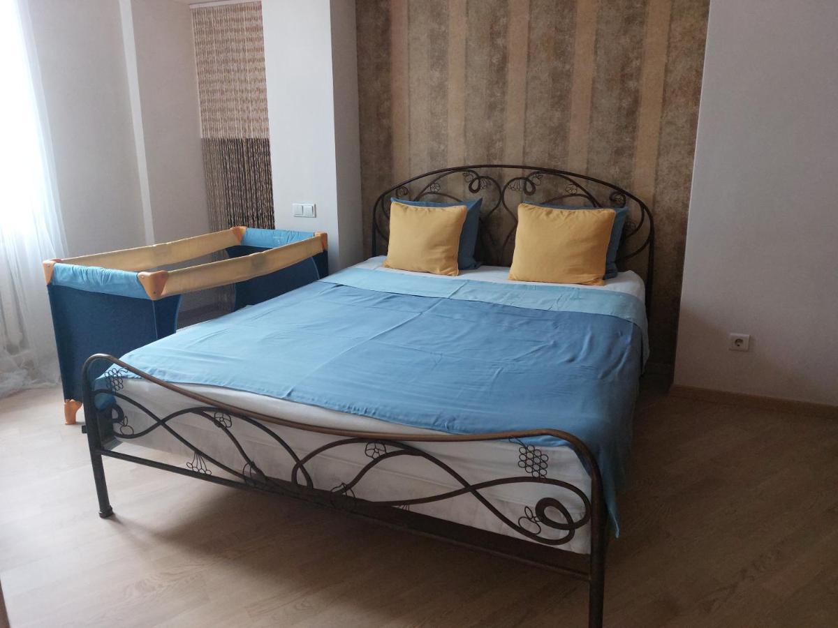 Romantic City Center Apartment In Old Town Аеропорт Вільнюс Екстер'єр фото